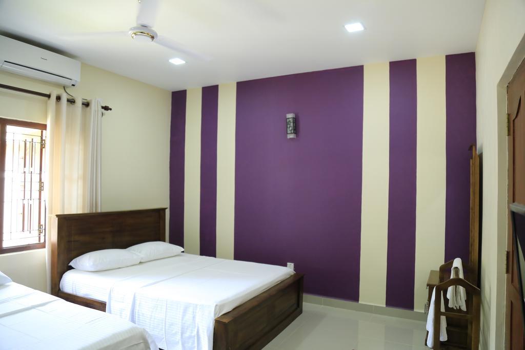 Superior Rest Hotel Jaffna Exterior photo