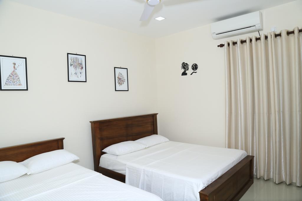 Superior Rest Hotel Jaffna Exterior photo